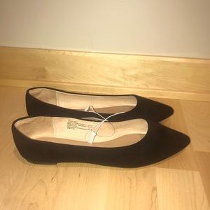 Black velvet flats